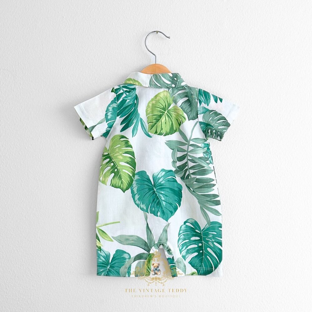NWT Cute Boys Oxford Short Sleeve One-Piece Romper Shorts Hawaiian Summer 0-3 M - Picture 2 of 2